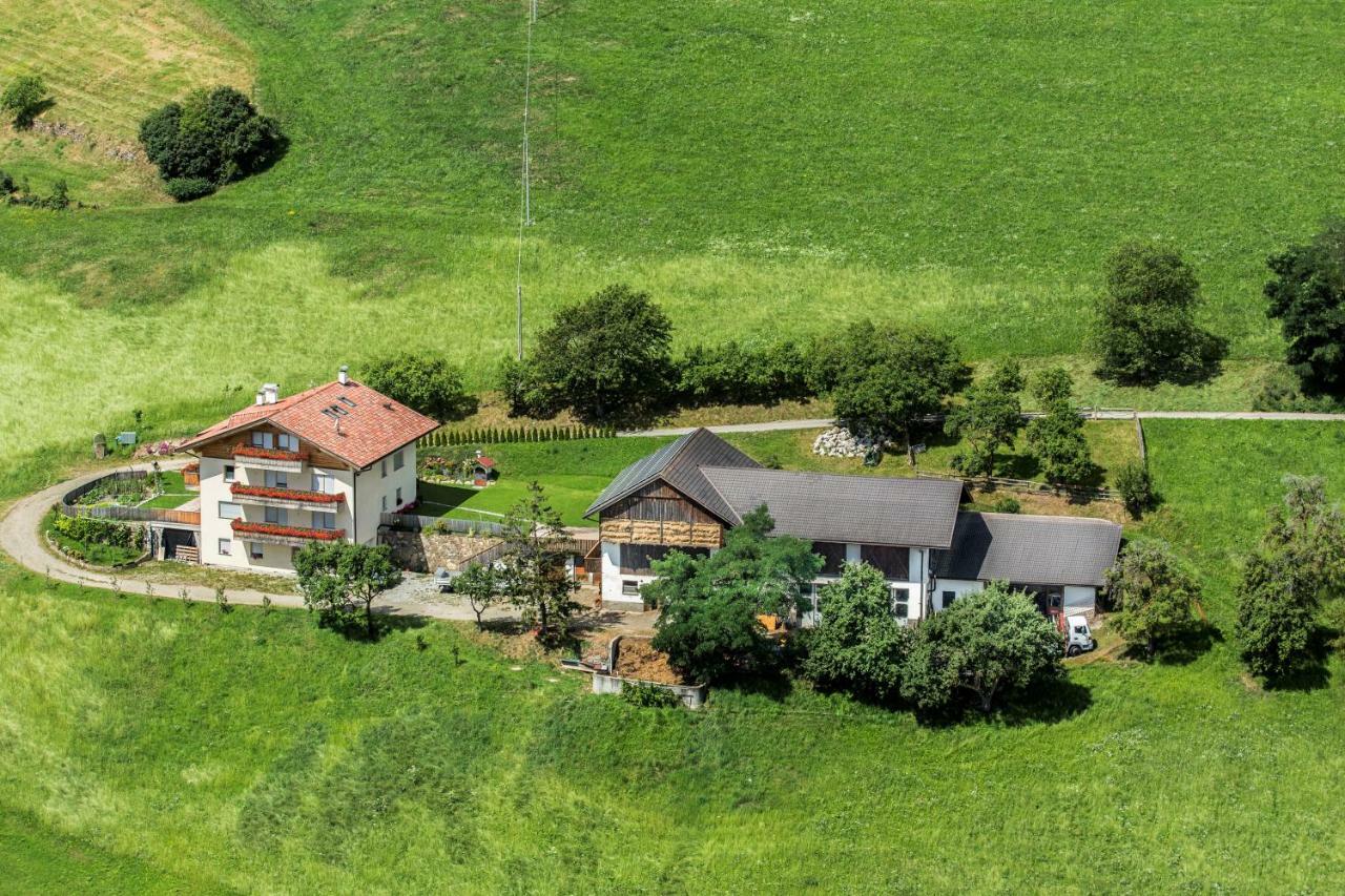 Finggeneislerhof Apartment Villandro Luaran gambar